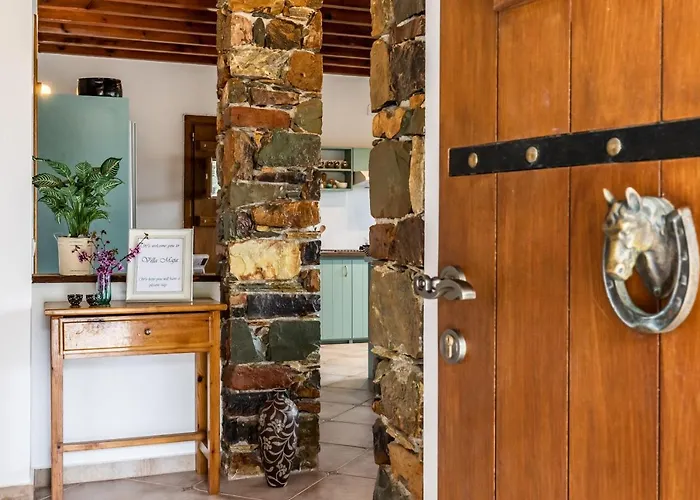 וילה Maja סקופלוס טאון