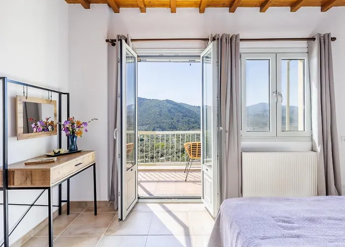 Maja וילה סקופלוס טאון